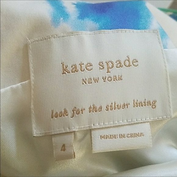 Dress - Picture 5 of 5